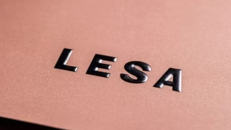 UV Coating vs. Varnishing: Enhancing Print Finishes